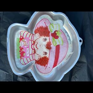 Strawberry shortcake cake pan
